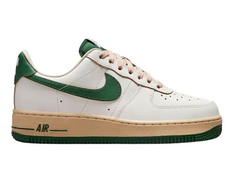 old nike air force 1